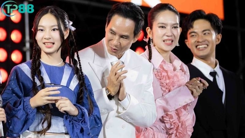 Nhan Sắc Của Con Gái Lý Hải - Minh Hà Gây Sốt: Mới 12 Tuổi Đã Được Ví Như Hoa Hậu 4 con-gai-ly-hai-minh-ha-1